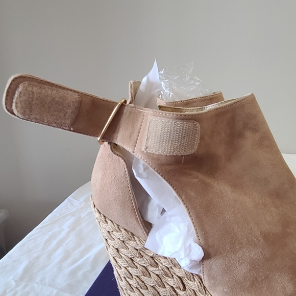 Stuart Weitzman Openhouse Wedge Espadrille NIB - Picture 5 of 9